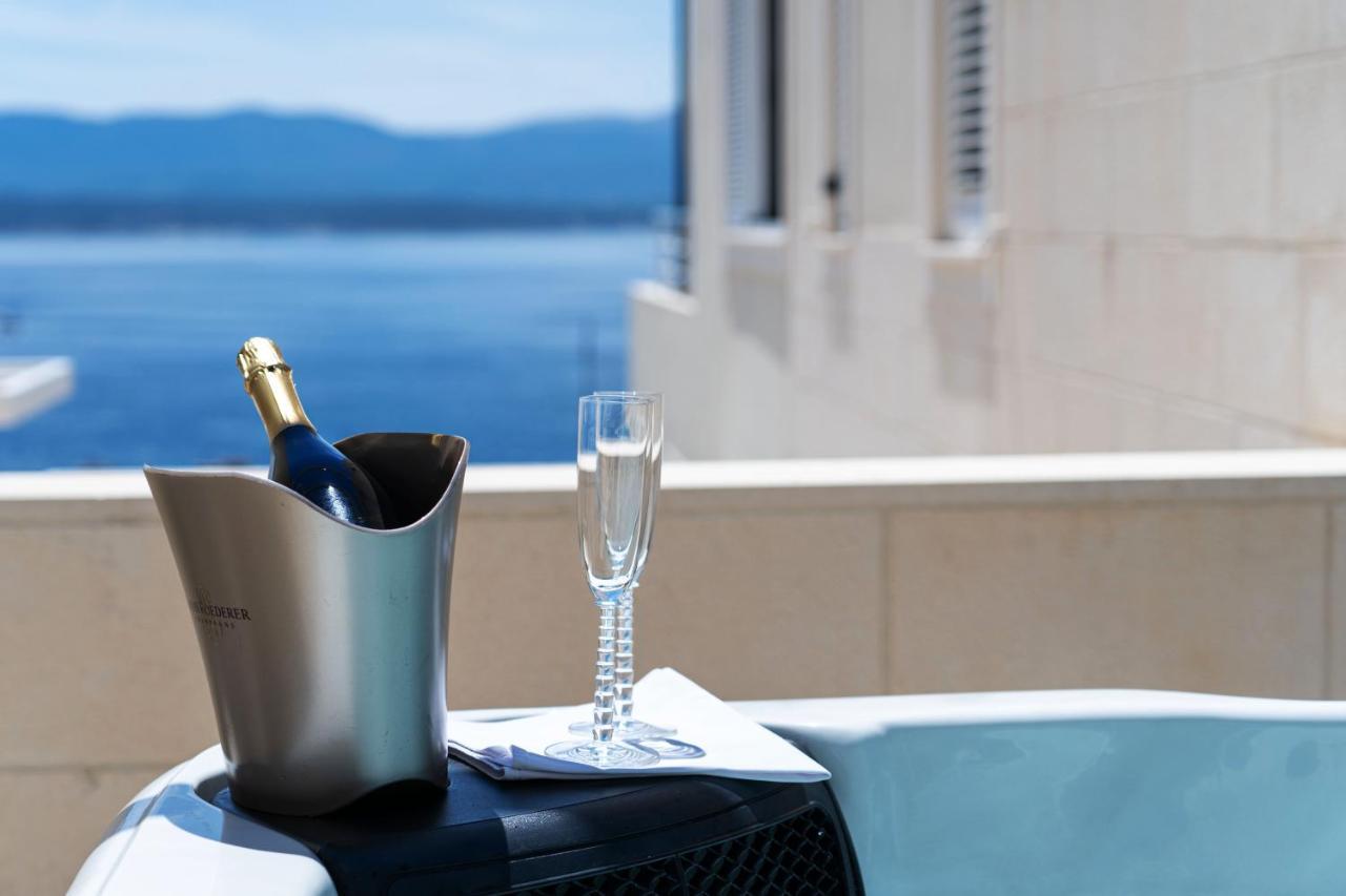 Apartments Villa Azzurra 볼 외부 사진