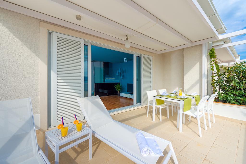 Apartments Villa Azzurra 볼 외부 사진