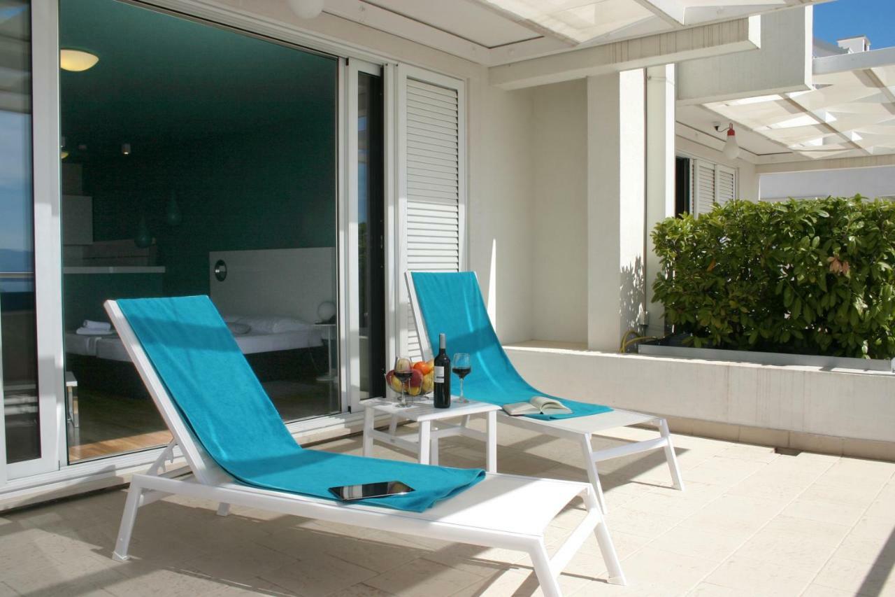 Apartments Villa Azzurra 볼 외부 사진